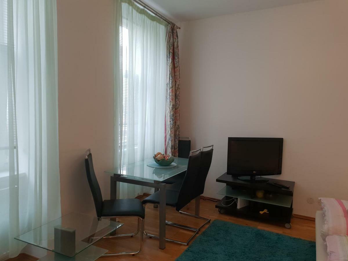 Ferienwohnung Nina Wien Exterior foto